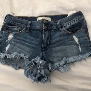 distressed jean shorts